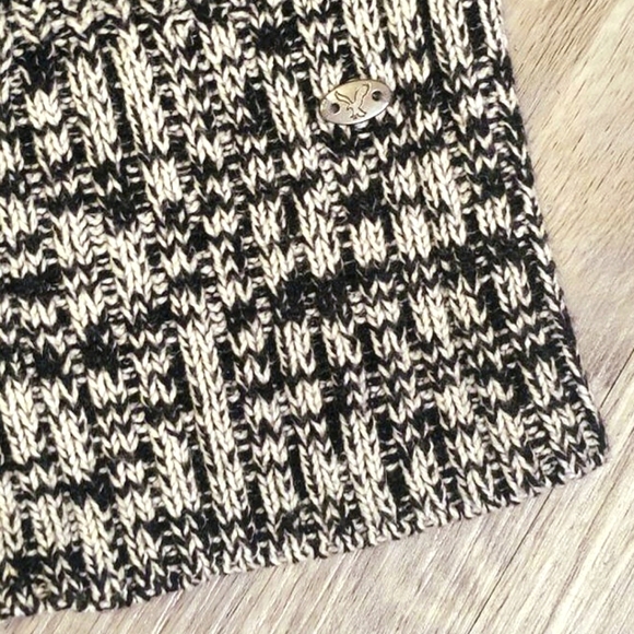 NWT! American Eagle Black and White Heathered Knit Sweater Women's Size Small - Picture 9 of 12